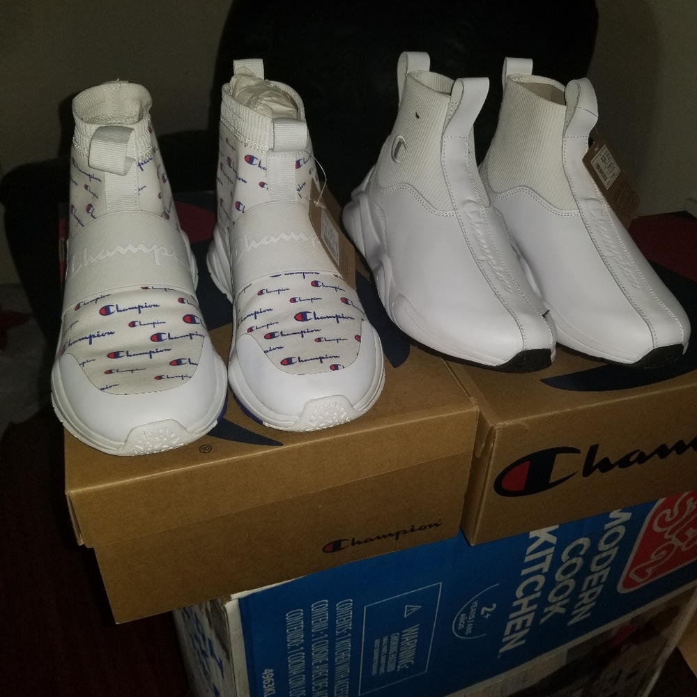 Women Champion sneakers size 8.5